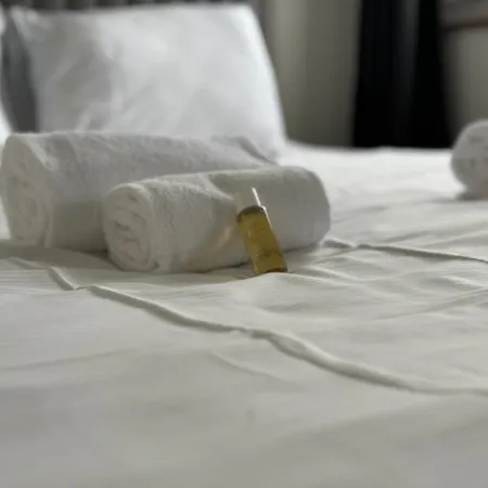 Urban Oasis With Queen Bed And View Be-54 Апартаменты *