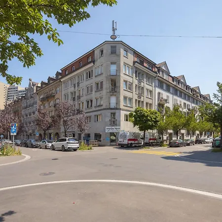 Urban Oasis With Queen Bed And View Be-54 Apartment Zurich